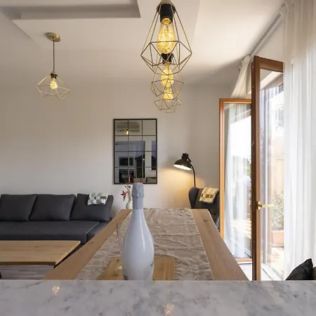 Amica By Interhome سانتو ستيفانو أل ماري