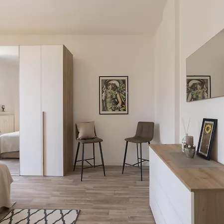 Amica By Interhome דירה סנטו סטפנו אל מארה