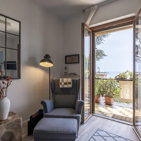 Amica By Interhome